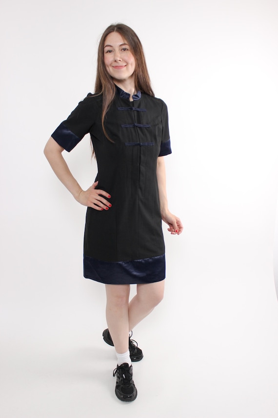 Vintage satin frog buttons dress, 90s black color Chinese-inspired tunic dress, Size M