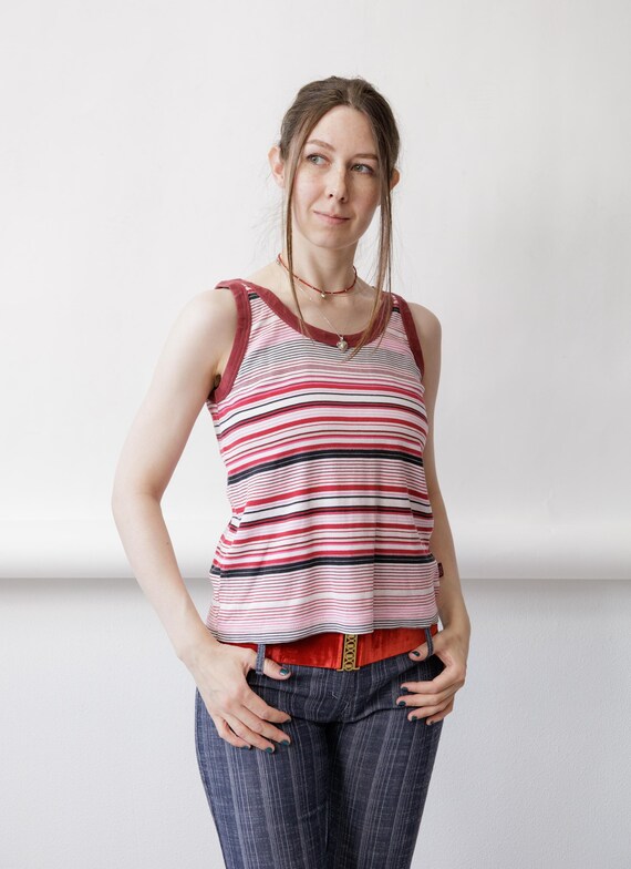 Y2k Pink Red Striped Tank Top Ribbed 2000s Scoop Neck Fitted Summer Vest Large
