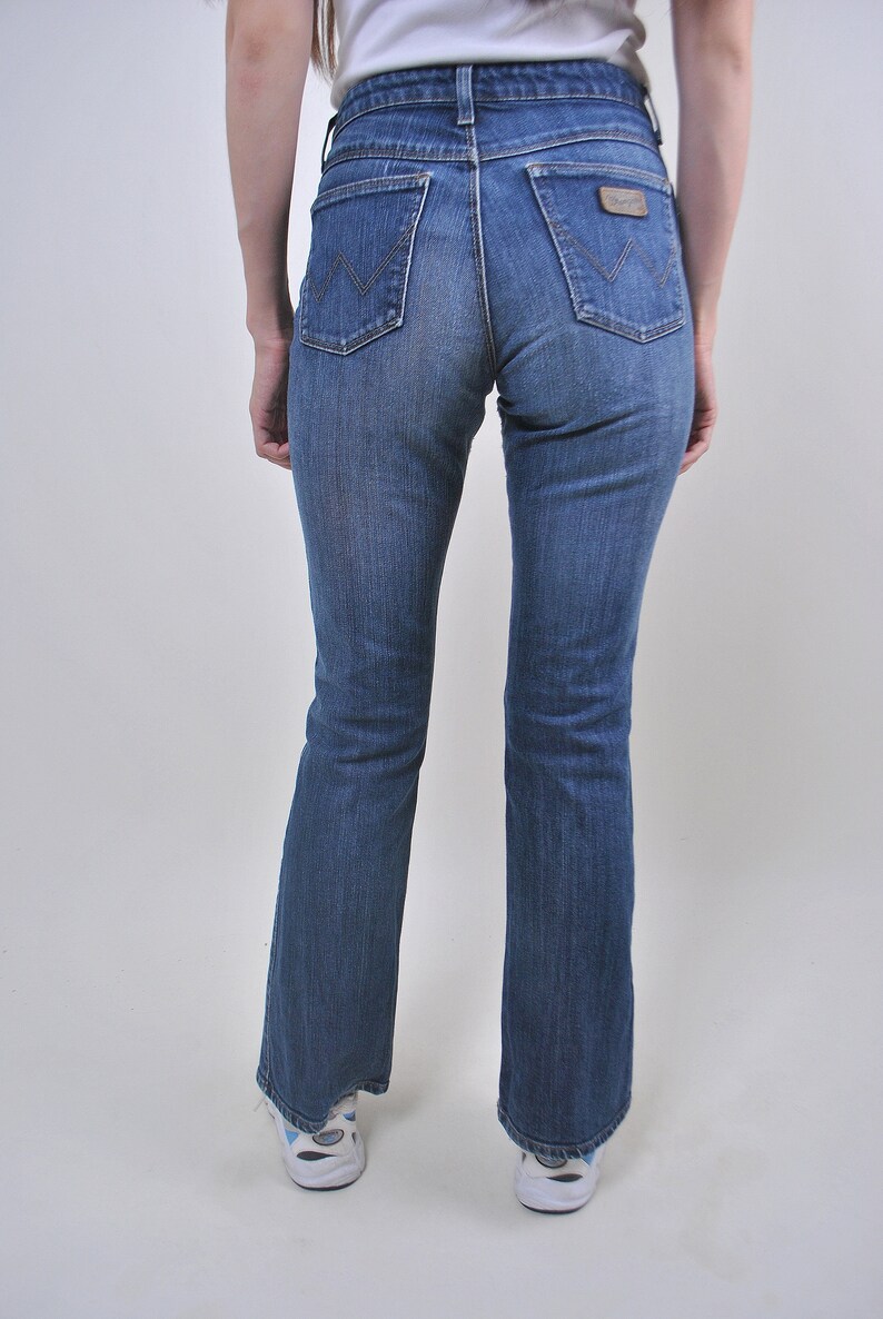 Size M Vintage blue flared Wrangle jeans
