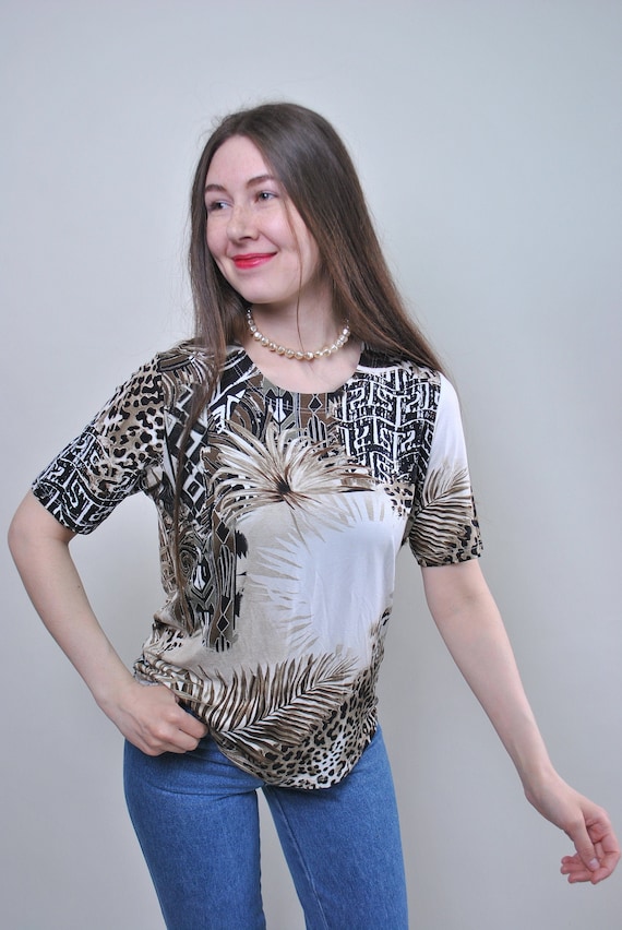 90s Vintage Abstract Print Blouse: Leopard Crew Neck, Size M