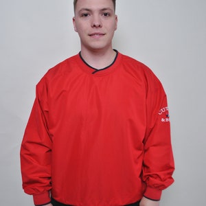 90s Red Pullover Sweatshirt: Vintage Oversized Sportswear (Size M)