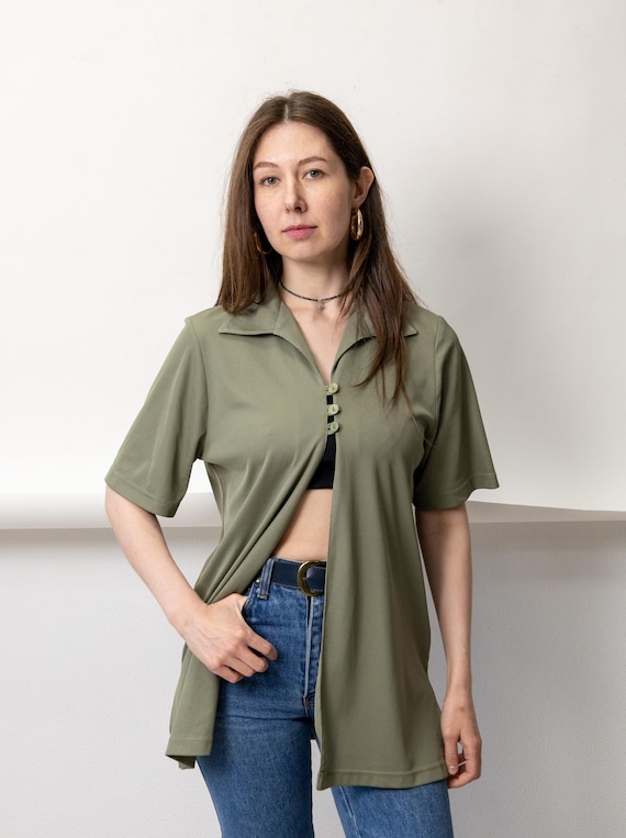 Y2K Sage Green Ribbed Blouse Vintage Slinky Tunic Polo Collar Button Top Size M/L