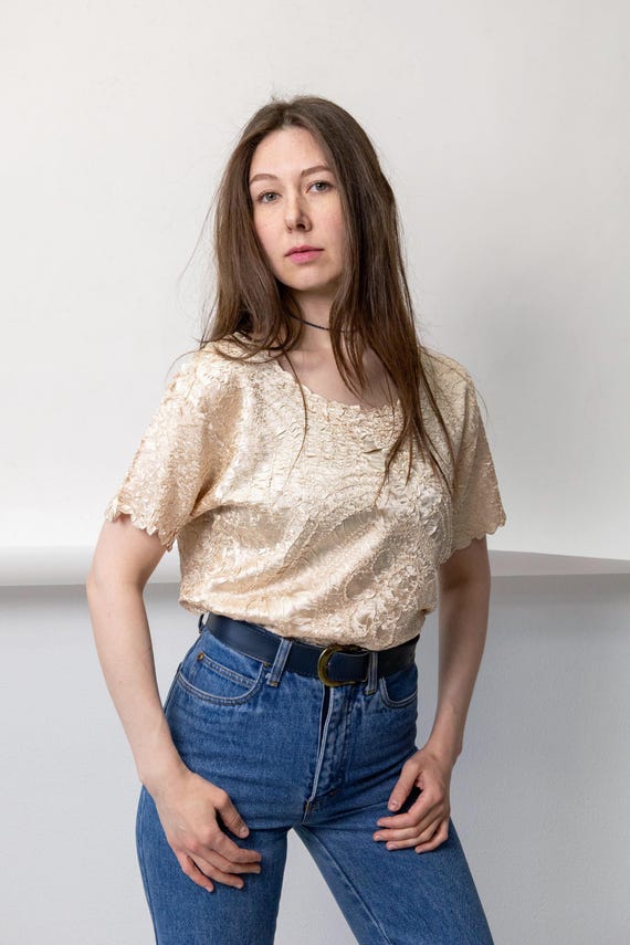 90s Champagne Crinkle Blouse Vintage Satin Textured Short Sleeve Coquette Top Size M