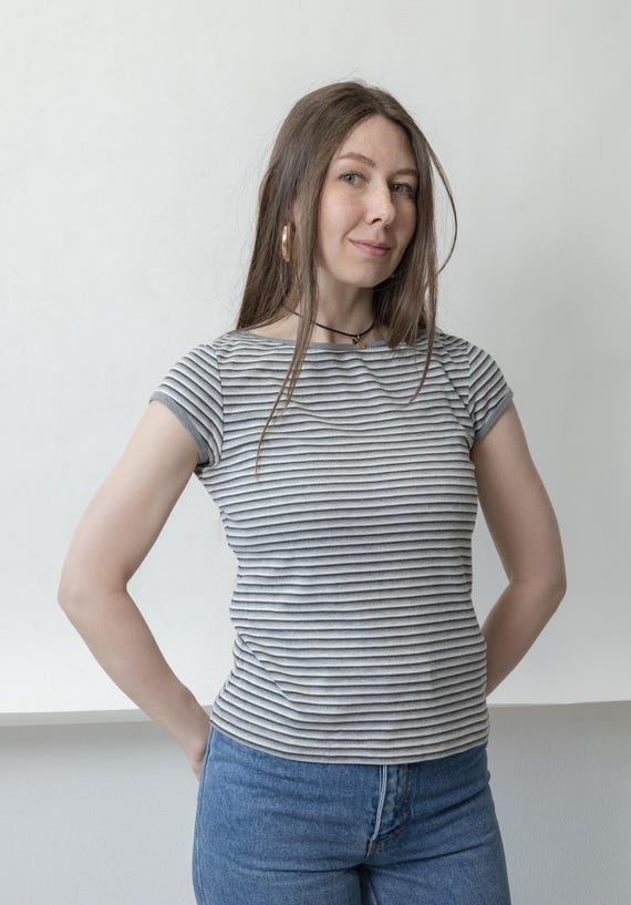 Y2K Grey Striped Tee Vintage Ribbed Cap Sleeve Boat Neck Knit Top Size M