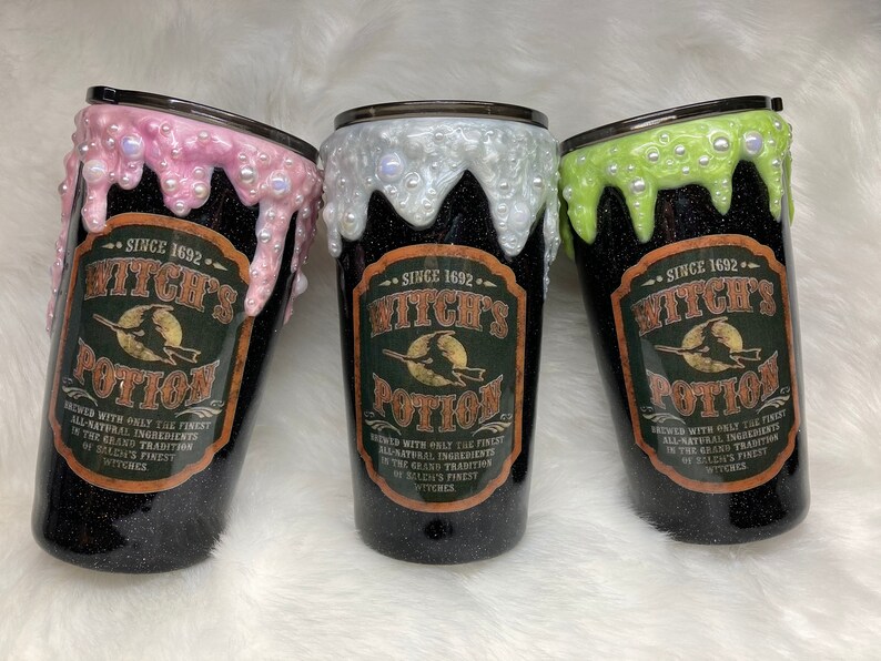 Witch's Potion Glow in the Dark UV Color Changing Custom Tumbler / Halloween Cup / Potion Cup / Witch Cup / Gift for Witch / Gift for Her