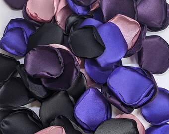 Black purple mix of rose petals for wedding decor, Moody modern wedding, Fall winter wedding decoration, Cake table decor, Pew markers toss