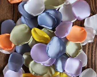 Wildflowers pastel floral for spring summer wedding, Cake table decor, Bachelorette bridal shower decor, wedding flowers, Bridal confetti