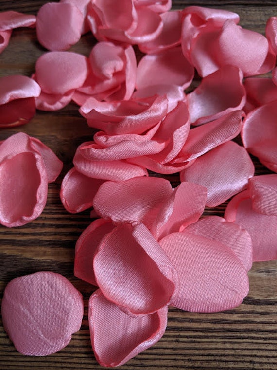 Coral rose petals, rose petals, coral wedding, fake petals, wedding petals, petals, flower girl petals, scatter petals, wedding toss. Il_570xn