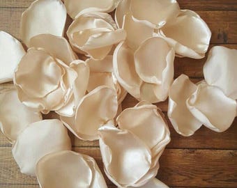 Champagne or flax rose petals for wedding decor, flowers for aisle runner and reception toss, tray decor rustic lanterns decoration to toss