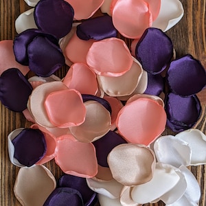 Petali di rosa color corallo prugna per decorazioni nuziali all'ingrosso, fiori per navate laterali della chiesa, foglie rustiche e stravaganti per damigelle d'onore per cestini, lancio di coriandoli