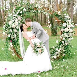 Wedding decor-white rose petals-custom decorations-flower petals for flower girl basket-bridal shower decor-centerpieces sprinkles to toss image 4