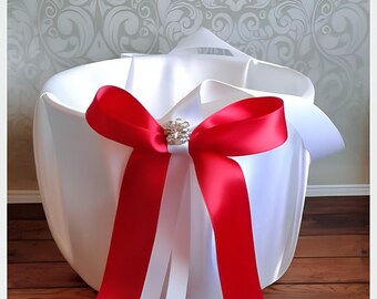 Red vintage french flower girl classic basket for petal patrol tossing modern simple plain ivory or white glam satin baskets with rhinestone