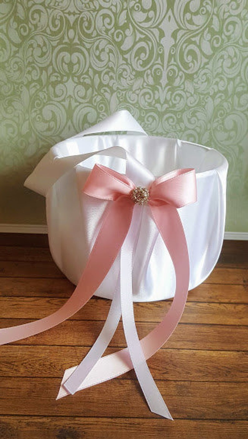 flower girl accesories Basket for flower girl wedding baskets wedding ceremony. Pink basket for wedding flower girl basket pink