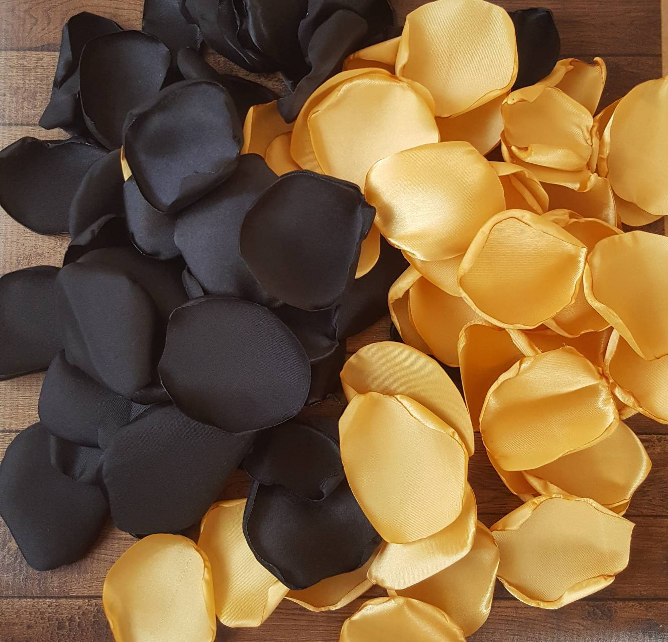 Black Rose Petals, Gold Rose Petals, Black and Gold Wedding