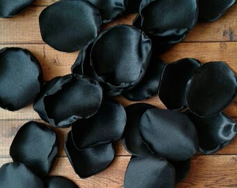Black custom rose petals for wedding decor and flower girl baskets, bridal shower table decorations, forest modern wedding arch ideas toss