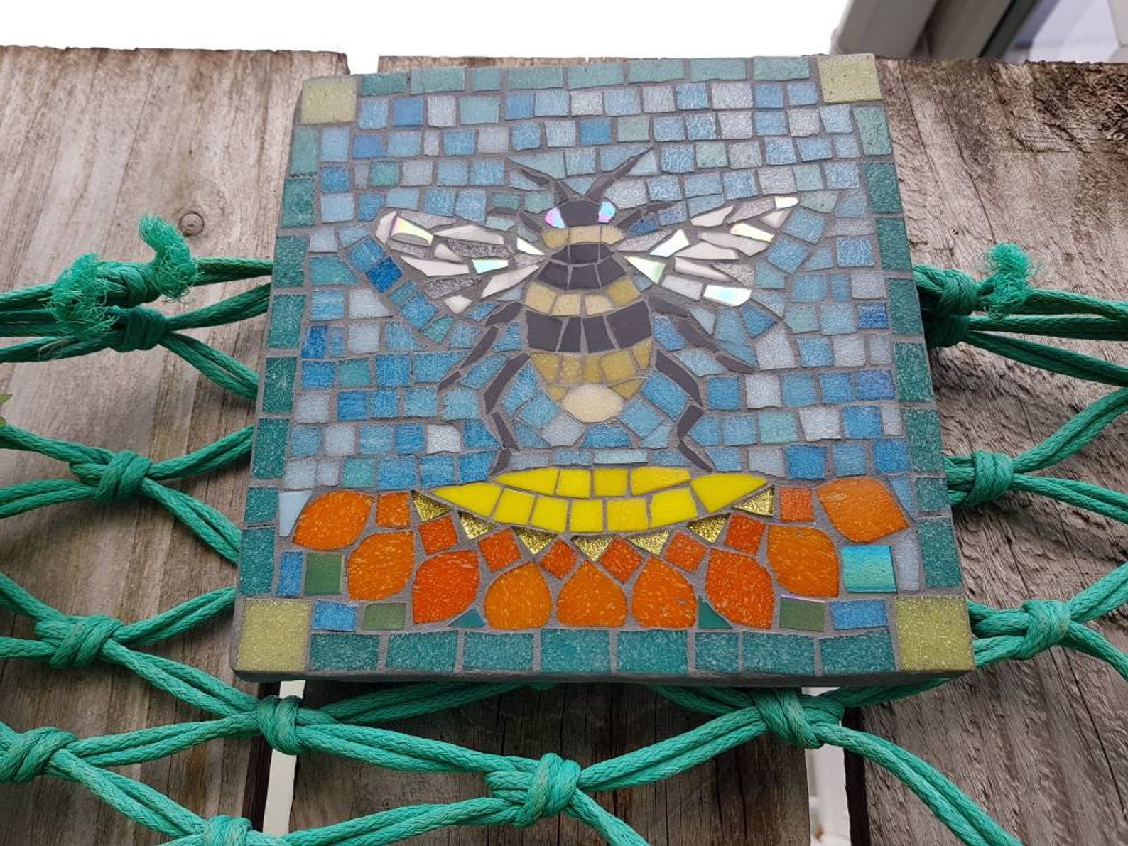 Bee Mosaic Wall Plaque Suitable for Indoor or Outdoor Garden Etsy Canada