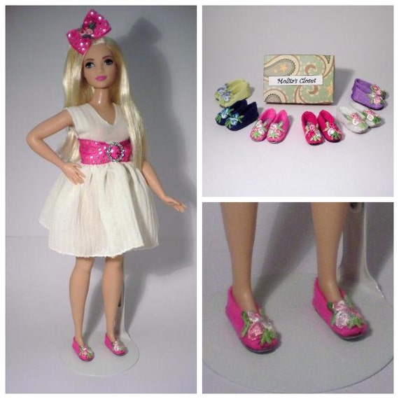 barbie curvy shoes