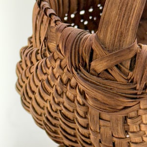 Basket- Small Early Antique American Primitive Splint Buttocks Berry Basket