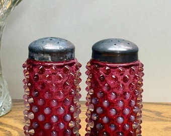 Vintage fenton cranberry opalescent hobnail glass salt and pepper