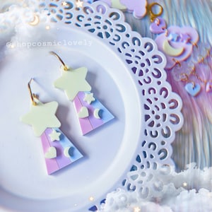 KAWAII SHOOTING STAR Earrings | Acrylic Earrings  |Spring Earrings | Rainbow Earrings | Kawaii Earrings