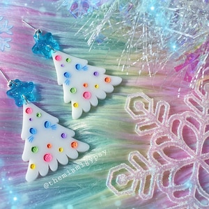 Árbol de Navidad Sugar Cookie Kitty, Pendientes acrílicos, Pendientes navideños, Pendientes cortados con láser, Acrílico, Navidad Kawaii, Pasteles