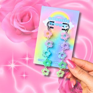 Pastel Confetti Rainbow Daisy Earrings | Acrylic Earrings | Spring Earrings | Flower Earrings |