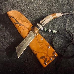 Hammer Forged Razor Neck Knife