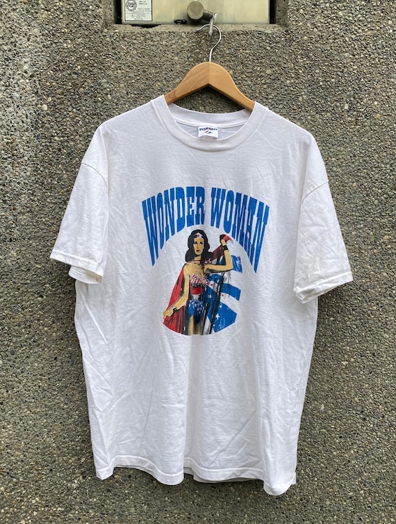 Vintage Wonder Woman T Shirt Lynda Carter