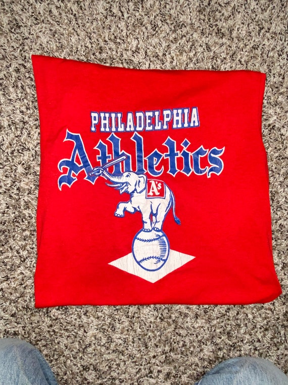Vintage Philadelphia Athletics Logo T-Shirt 