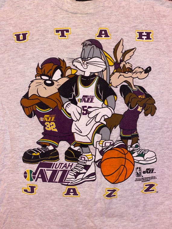 Camiseta looney sales tunes baloncesto