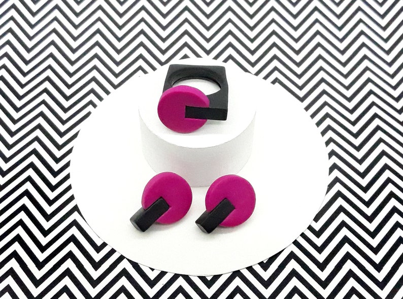 Magenta and black Ring and earrings set