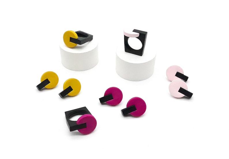 Magenta and black Ring and earrings set