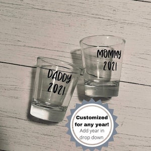 Mommy and daddy shot glass set