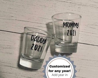 Mommy and daddy shot glass set, mom shot glass, dad shot glass, new parents gift, Christmas gift for mom, new dad gift, EST 2024
