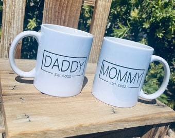 Mommy and Daddy Est 2024 coffee cup set, new mommy coffee mug, new daddy coffee mug, new parents gift, new mom mug, christmas gift for mom