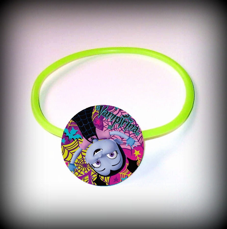 12 Toy Rings-Party Favors Kids Birthday Pinata Prizes Cupcakes Vampirina 12 Toy Rings-Party Favors Kids Birthday Pinata Prizes Cupcakes Vampirina