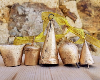 Set of 5 different shaped bronze metal cow bells, Vintage rustic antique gold colored cattle bell, Christmas Supply, make your own windchime