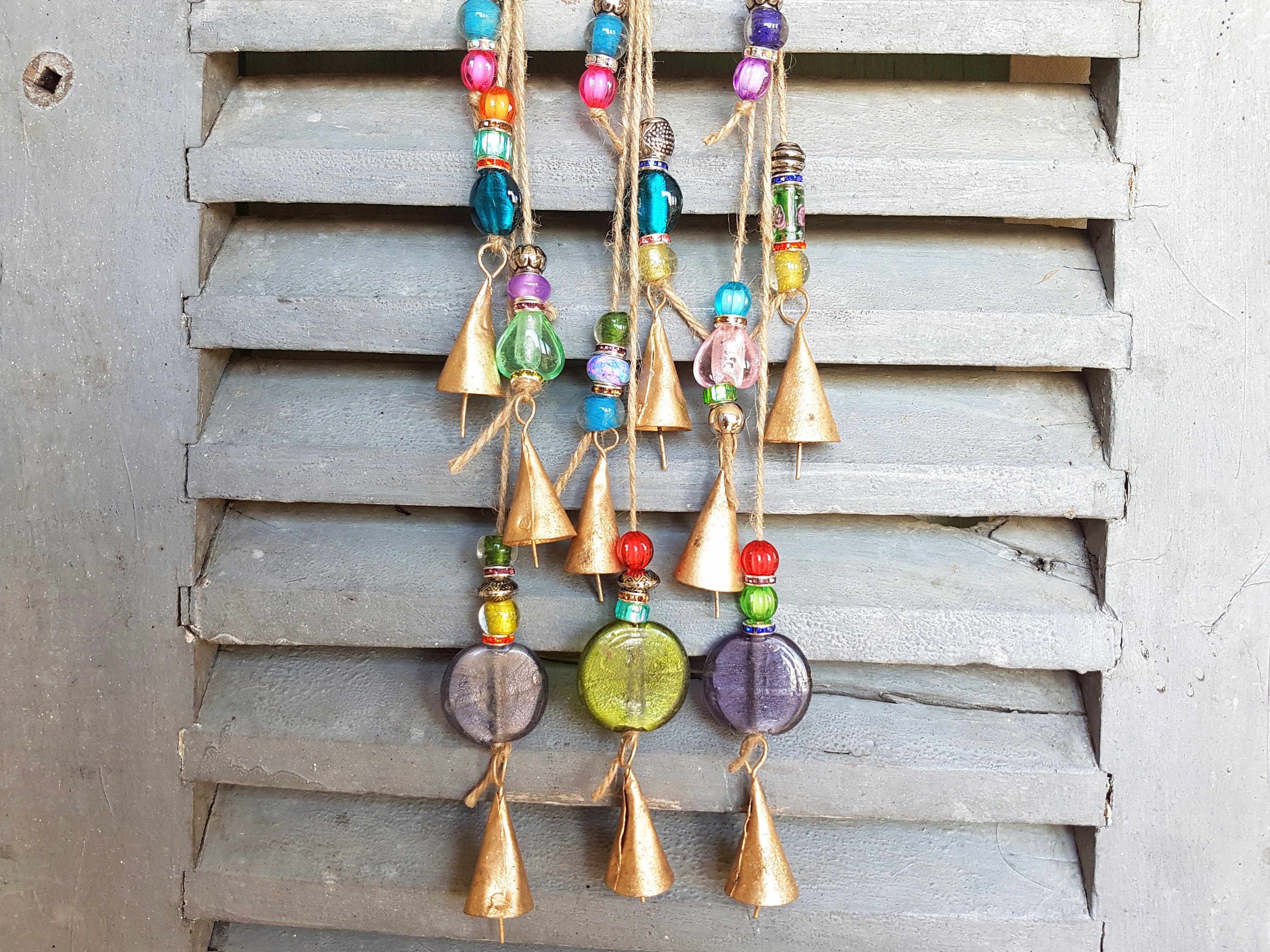 Cloches de Sorcière avec Perles Colorées en Verre, Windchime, Suncatcher Fenêtre, Sonnette Porte, Ci