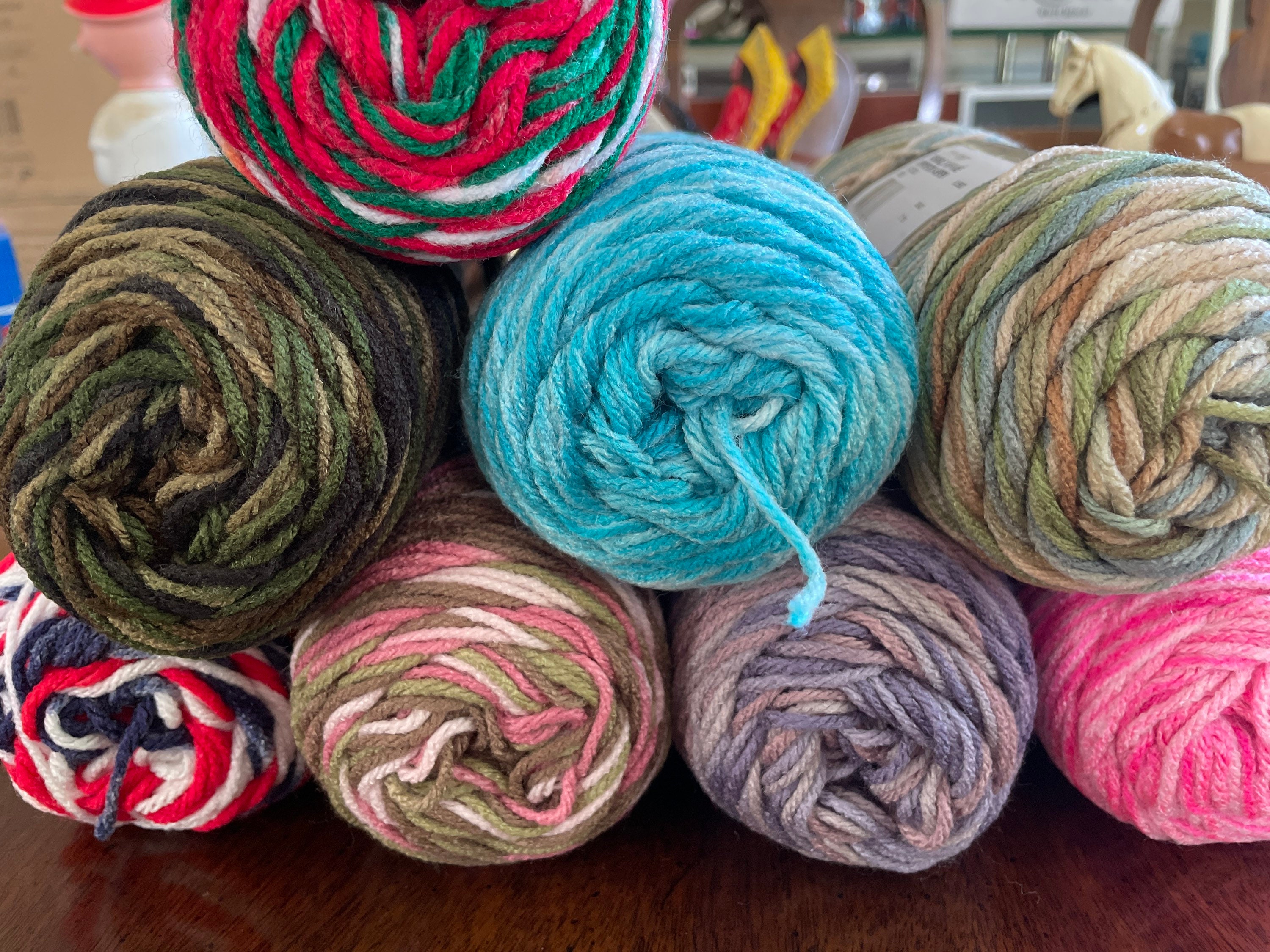 Crafts Yarn Four Ply Red Heart Super Saver Yarn Acrylic One Skein Color