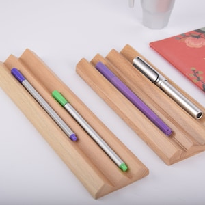 IULIA Pen Holder Horizontal , Geometric Wood Pen Tray for Desk Unique, Fountain Pen Stand, Desk Accessories, Boss Lady Gift, Christmas Gift