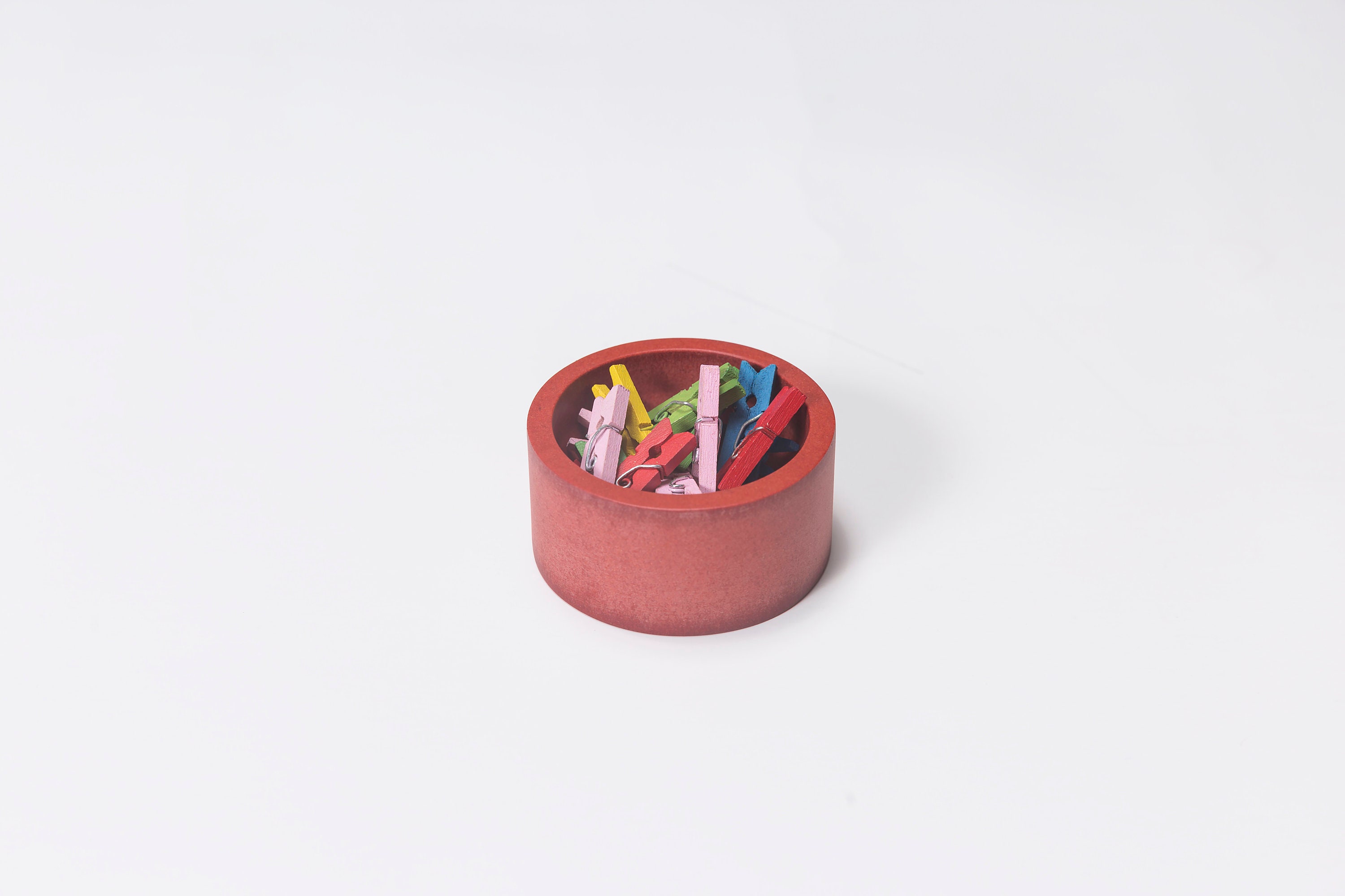 Small Black Paper Clip Holder, Round Paper Clip Cup, Wooden