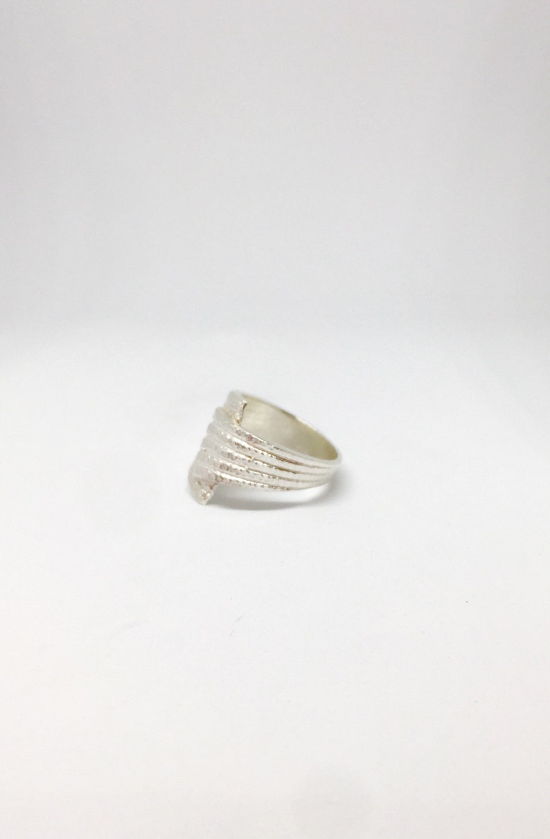 Sterling Silver Shell Ring. Ring for Woman, Gift for Her, Mothers Day Gift image 4