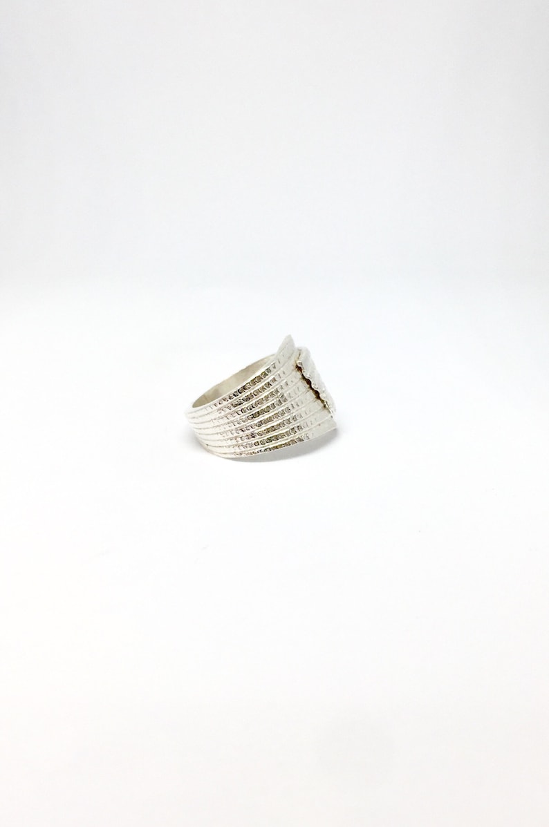 Sterling Silver Shell Ring. Ring for Woman, Gift for Her, Mothers Day Gift image 5