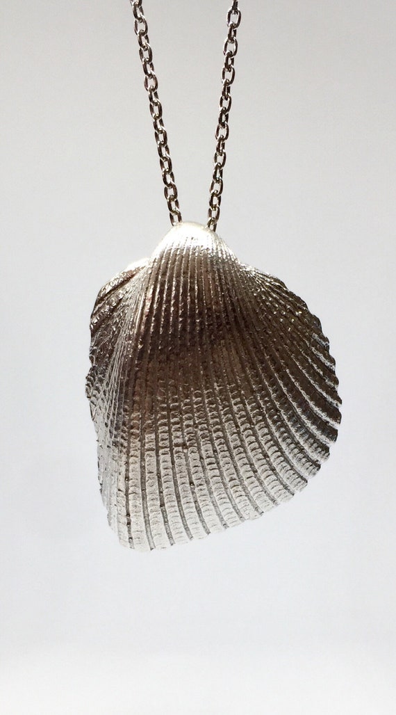 Silver Solid Shell Pendant Necklace,sterling Silver,handmade