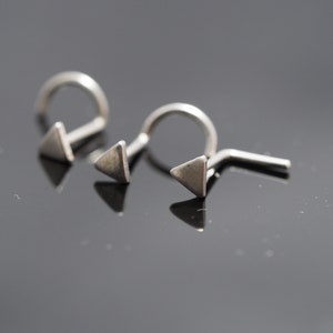 Kolczyk do nosa, trójkątny kolczyk do nosa, srebrny kolczyk do nosa / śruba do nosa, biżuteria do nosa, biżuteria do piercingu ciała, piercing nosa