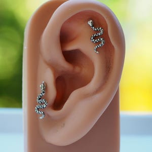 Snake -20 gauge, 18gauge ,16gauge Surgical stainless steel Labret Barbell,  Push Pin Post , Flat Back ,Cartilage earring
