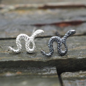 Small Snake Earrings , 925 Sterling Silver, Snake Stud Earrings ,Snake Earrings, Minimalist Earring, Silver stud earring, Gift