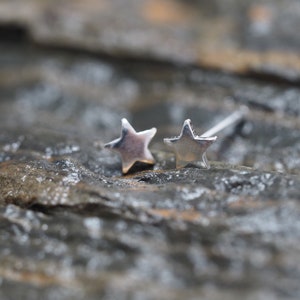 Pendientes de estrella de plata de ley: joyería minimalista