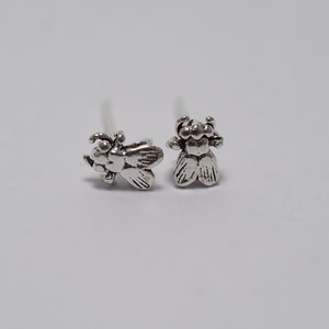 Sterling Silver Fly Earrings / Animal Earrings/Insec Stud Earrings/ Tiny Stud Earrings /Piercing Jewelry, Minimalistl