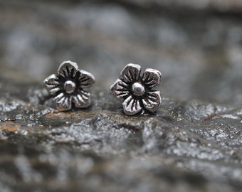 Cherry Blossom Flower Earring, 925 Sterling Silver, Stud Earrings ,Minimalist Earring, Silver stud earring, Gift